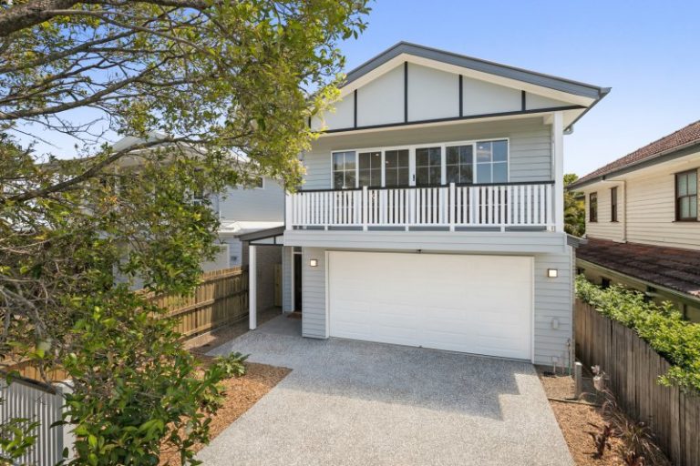 Whitehaven Breezeway House